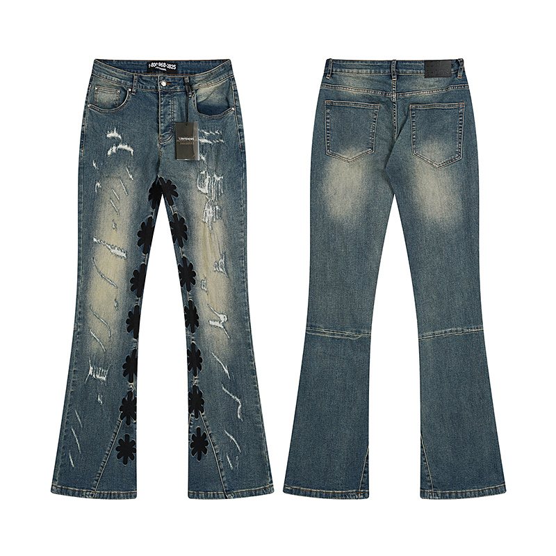 LOSTSHDWS Floral Applique Flared Jeans