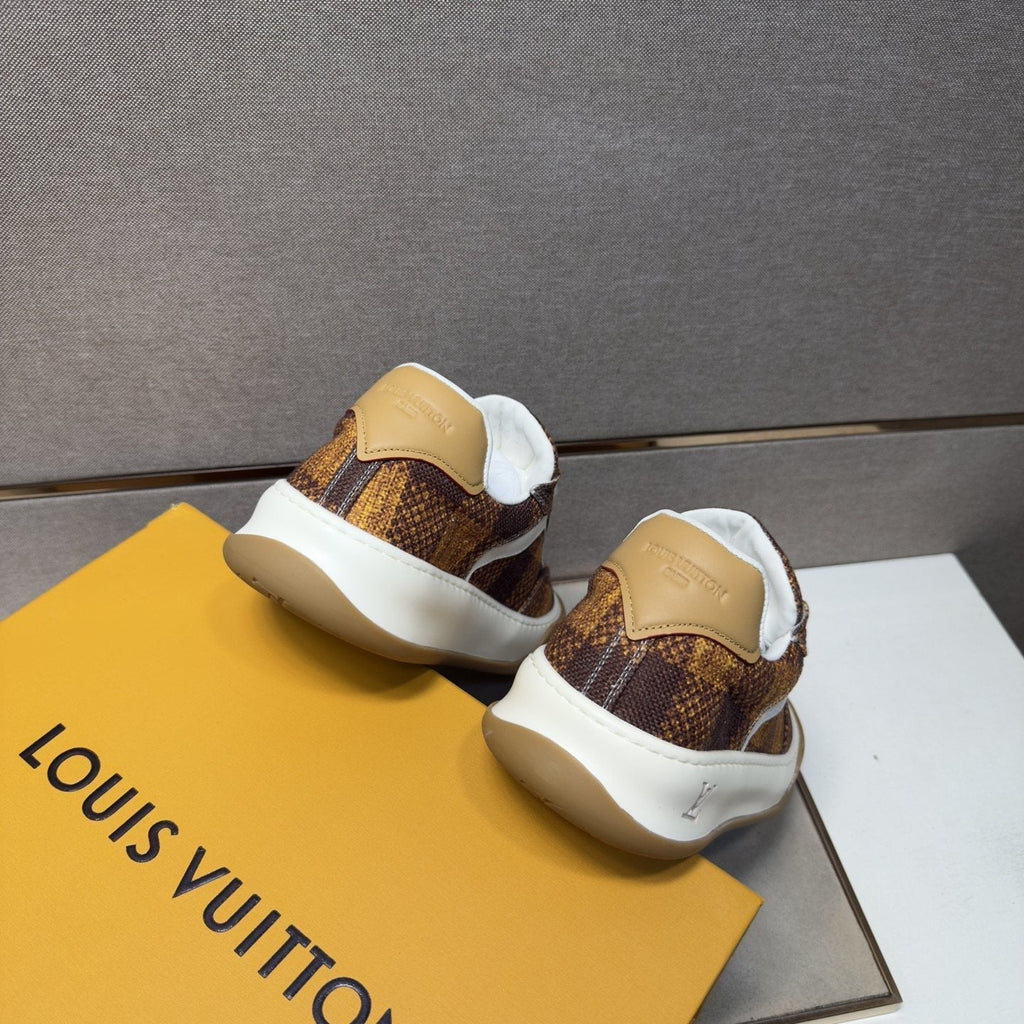 Louis Vuitton Men's Patterned Low-Top Sneakers - Rubber Outsole